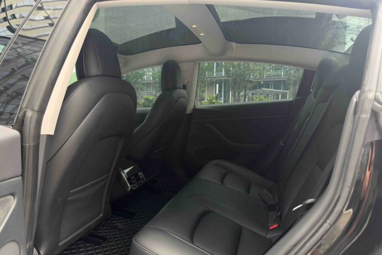 Used Tesla Model 3 2022 Rear-Wheel-Drive Version Interior 11