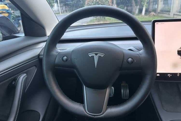 Used Tesla Model 3 2022 Performance High-Performance All-Wheel-Drive Version Interior 2