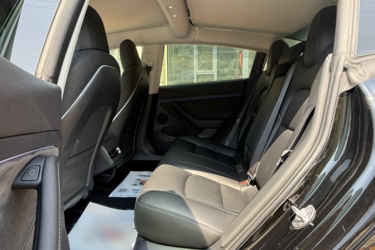 Used Tesla Model 3 2022 Rear-Wheel-Drive Version Interior 3