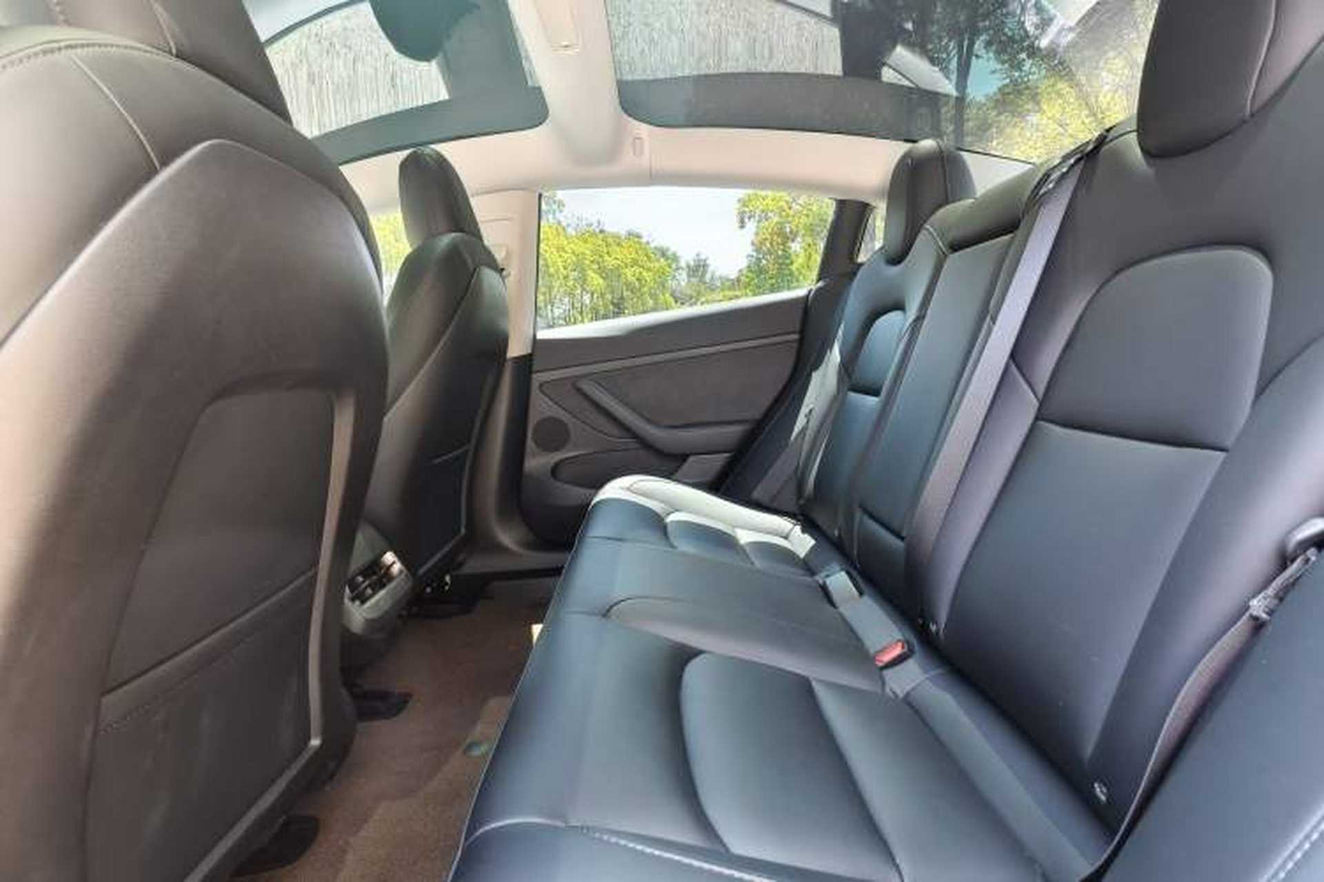 Used Tesla Model 3 2022 Rear-Wheel-Drive Version Interior 3