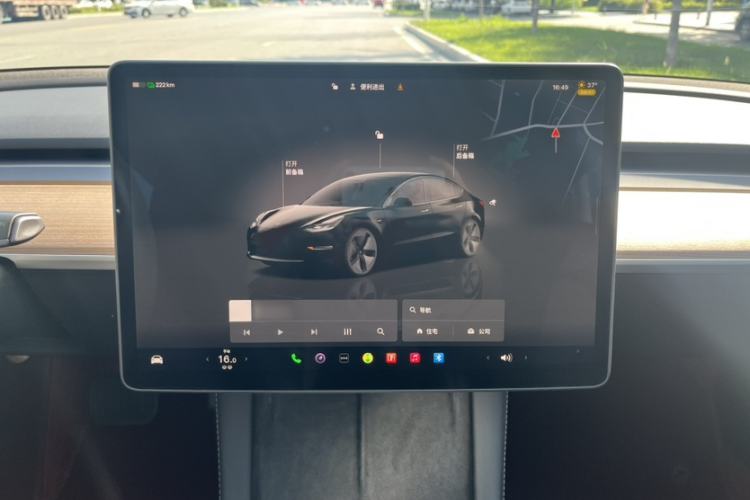 Used Tesla Model 3 2022 Rear-Wheel-Drive Version Interior 3