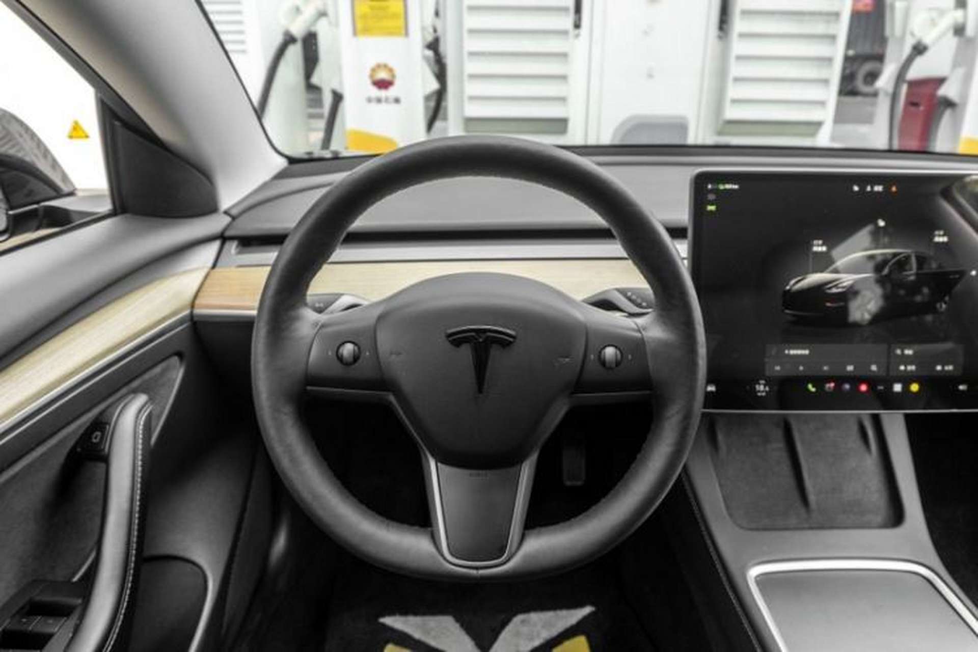Used Tesla Model 3 2022 Rear-Wheel-Drive Version Interior 3