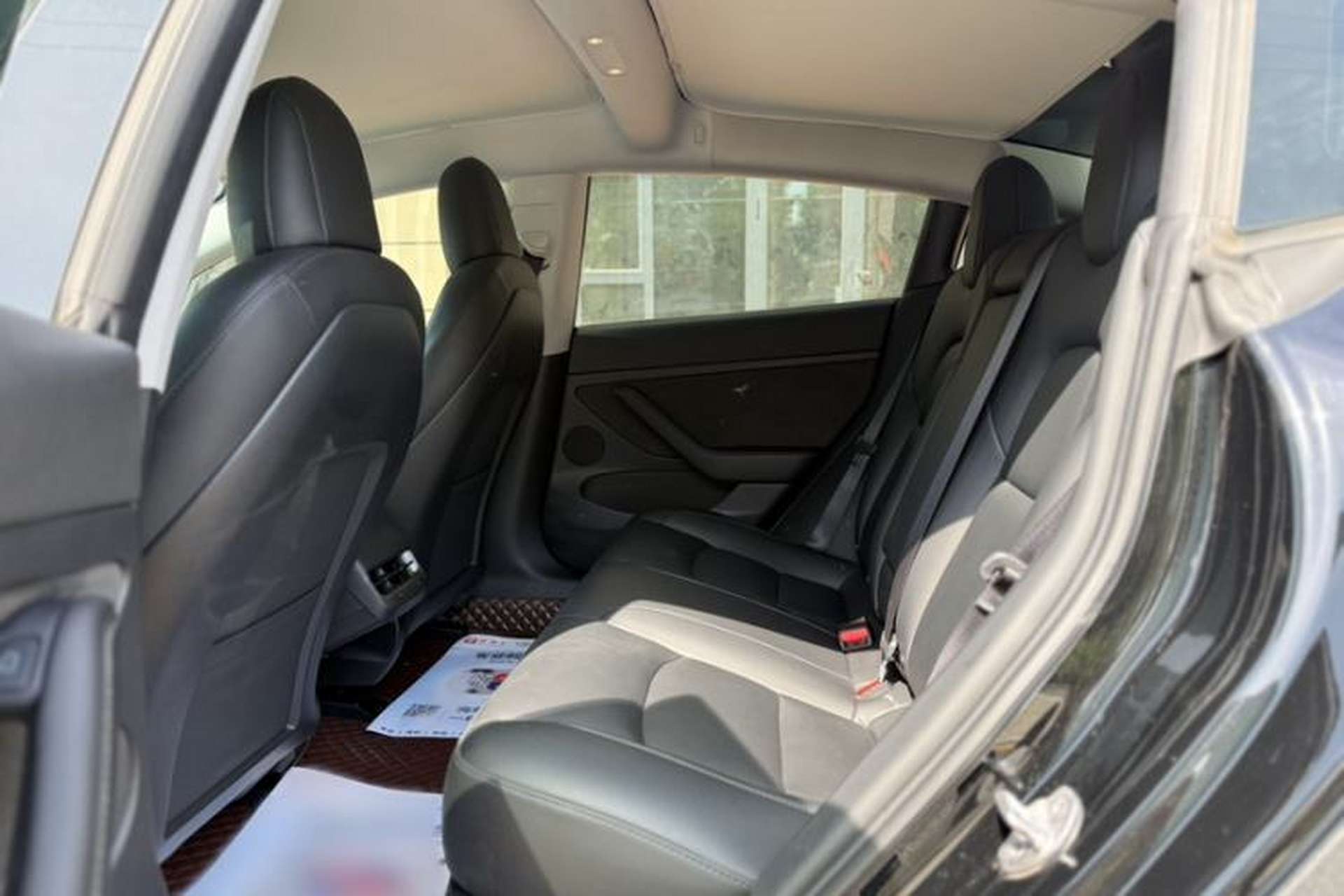 Used Tesla Model 3 2022 Rear-Wheel-Drive Version Interior 4