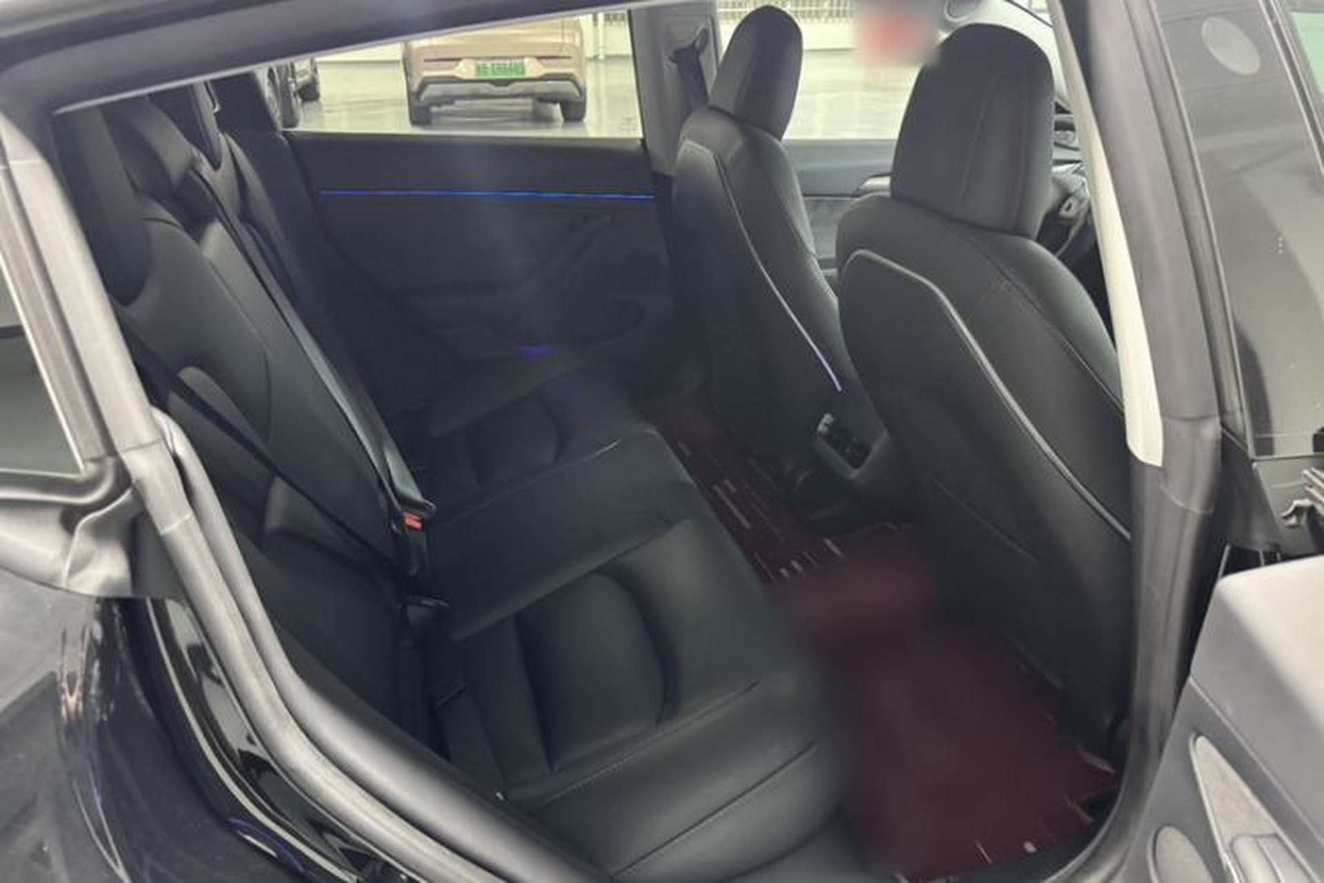 Used Tesla Model 3 2022 Rear-Wheel-Drive Version Interior 4