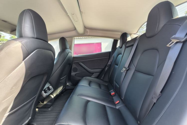 Used Tesla Model 3 2022 Rear-Wheel-Drive Version Interior 4