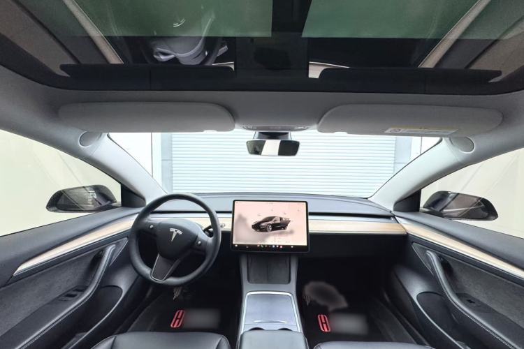 Used Tesla Model 3 2022 Rear-Wheel-Drive Version Interior 4