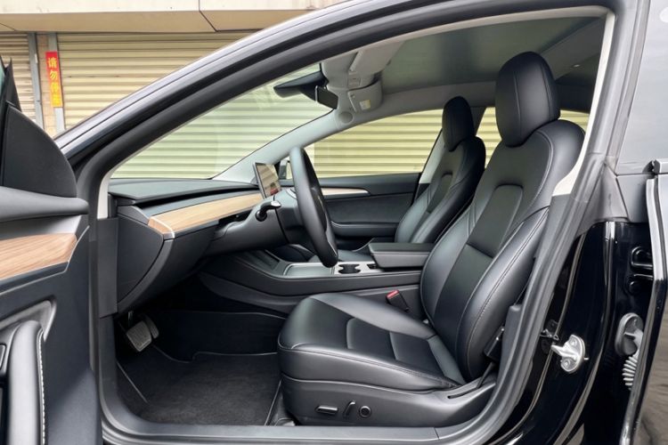 Used Tesla Model 3 2022 Rear-Wheel-Drive Version Interior 6