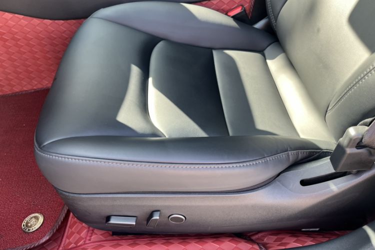 Used Tesla Model 3 2022 Rear-Wheel-Drive Version Interior 6