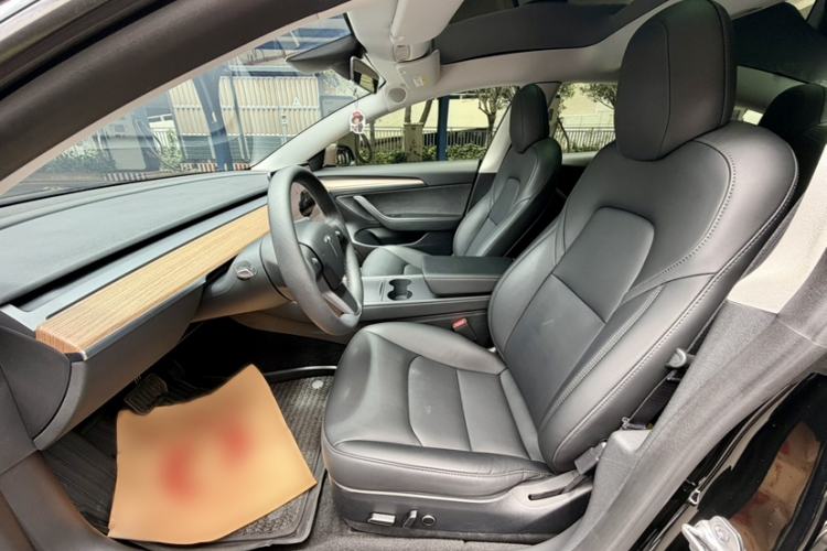 Used Tesla Model 3 2022 Rear-Wheel-Drive Version Interior 6