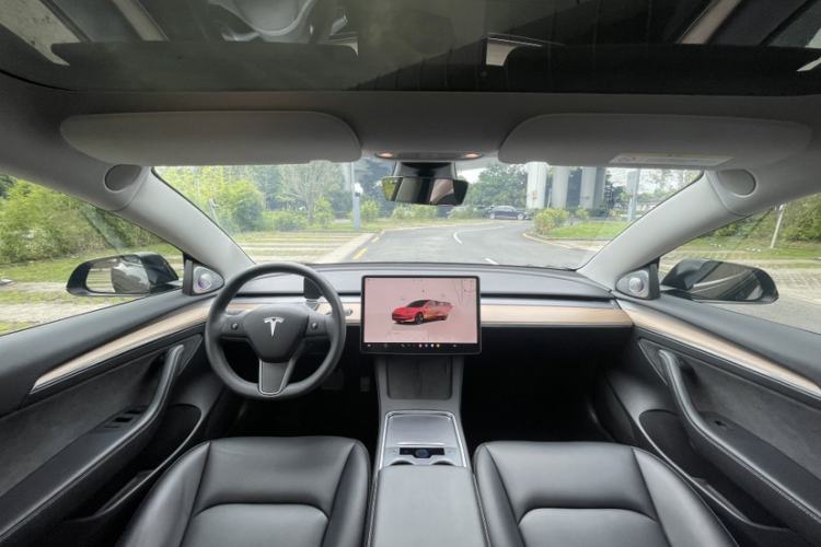 Used Tesla Model 3 2022 Rear-Wheel-Drive Version Interior 6
