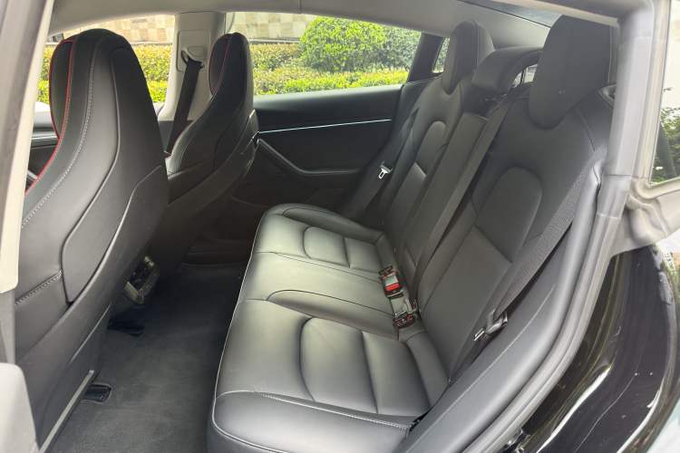 Used Tesla Model 3 2022 Performance High-Performance All-Wheel-Drive Version Interior 6