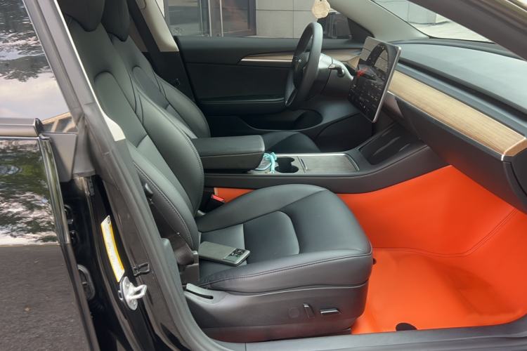 Used Tesla Model 3 2022 Rear-Wheel-Drive Version Interior 7