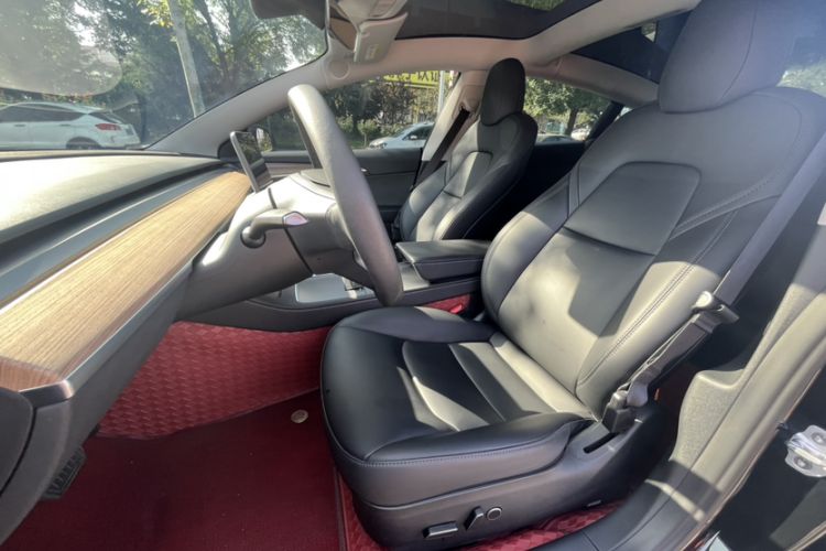 Used Tesla Model 3 2022 Rear-Wheel-Drive Version Interior 8