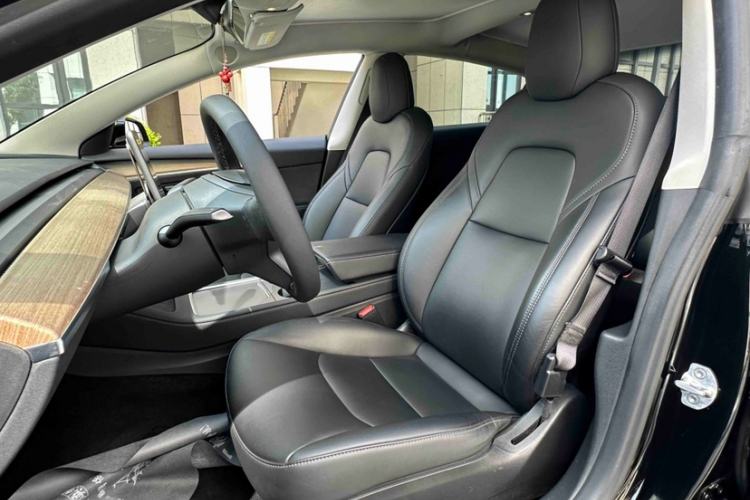Used Tesla Model 3 2022 Rear-Wheel-Drive Version Interior 8