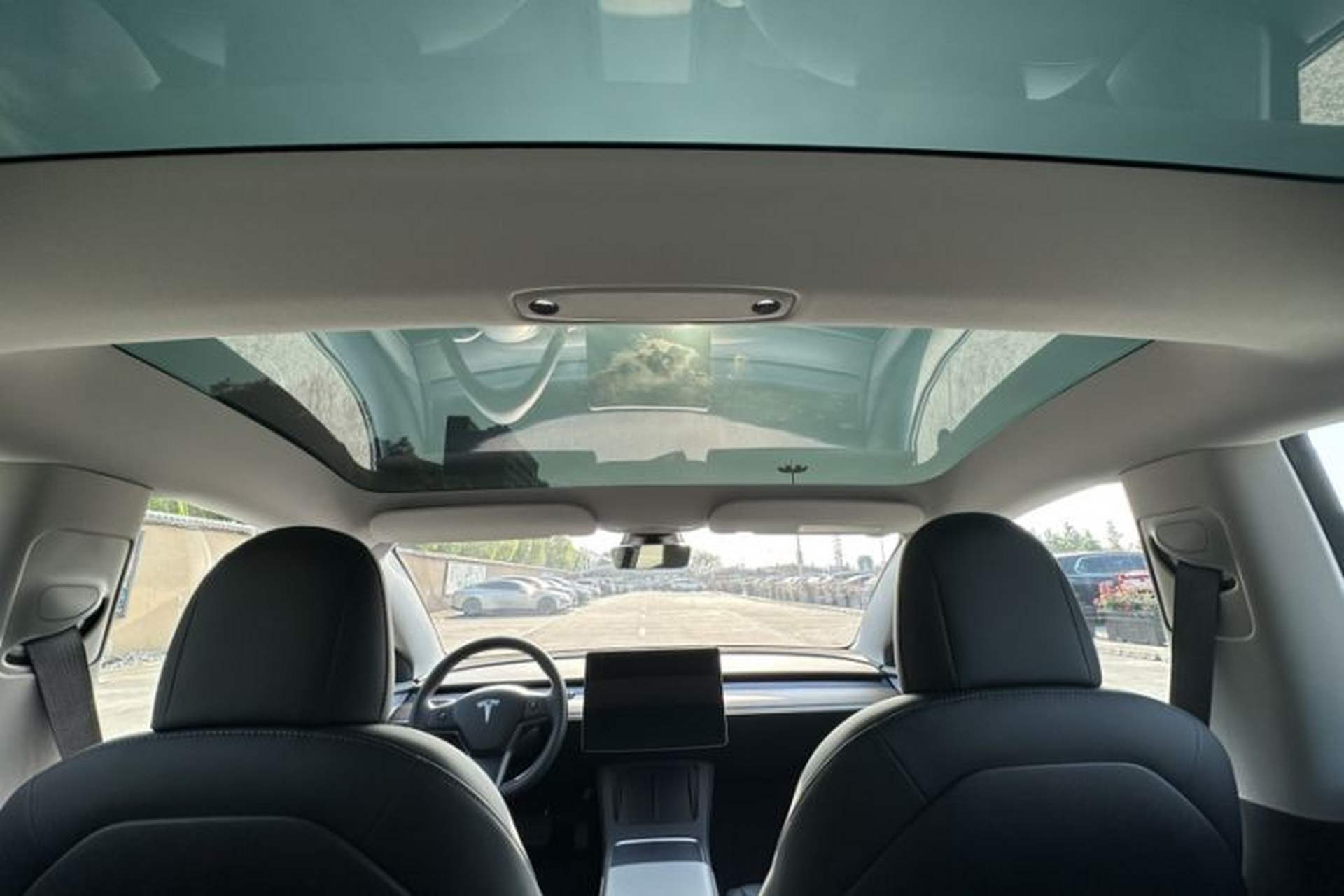 Used Tesla Model 3 2022 Rear-Wheel-Drive Version Interior 9