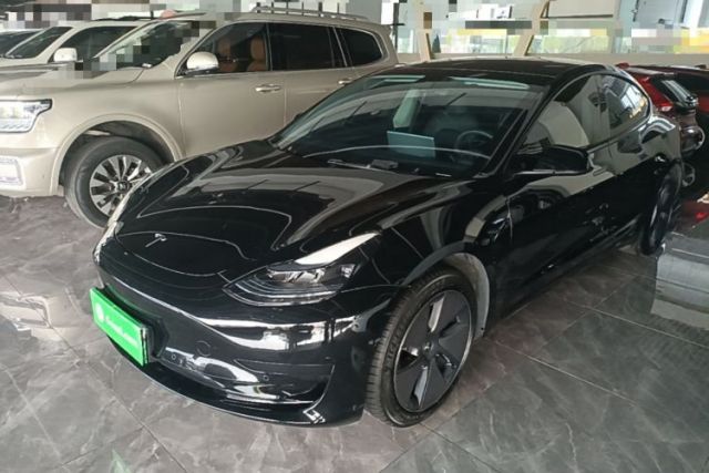 Używany Tesla Model 3 2022 Rear-Wheel-Drive Version