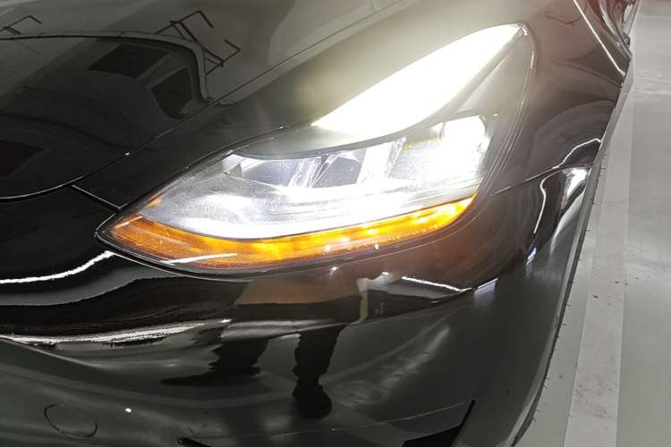 Used Tesla Model 3 2022 Rear-Wheel-Drive Version Left Front Headlight