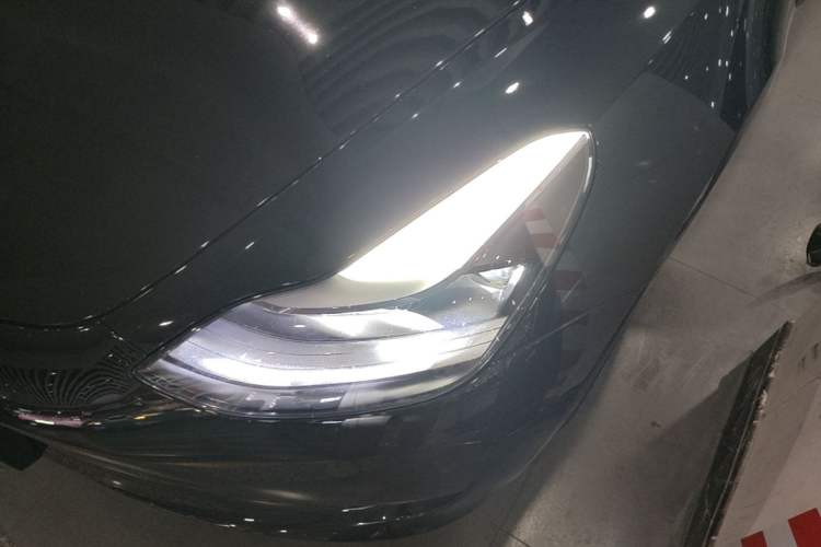 Used Tesla Model 3 2022 Rear-Wheel-Drive Version Left Front Headlight
