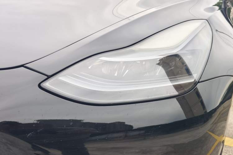 Used Tesla Model 3 2022 Performance High-Performance All-Wheel-Drive Version Left Front Headlight