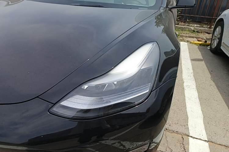 Used Tesla Model 3 2022 Performance High-Performance All-Wheel-Drive Version Left Front Headlight