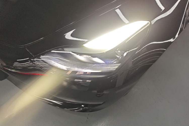 Used Tesla Model 3 2022 Performance High-Performance All-Wheel-Drive Version Left Front Headlight