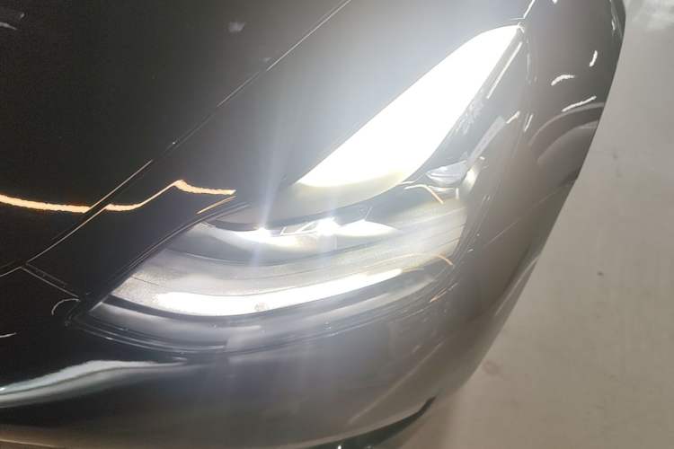 Used Tesla Model 3 2022 Performance High-Performance All-Wheel-Drive Version Left Front Headlight