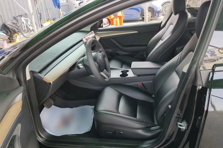 Used Tesla Model 3 2022 Rear-Wheel-Drive Version Left Front Seat