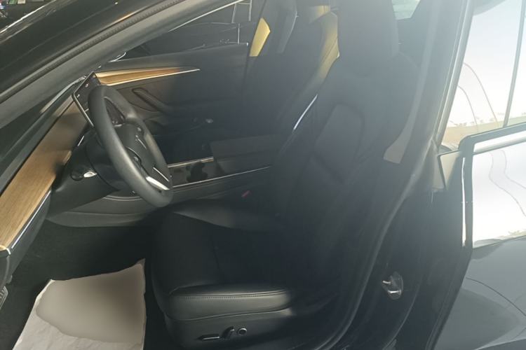 Used Tesla Model 3 2022 Rear-Wheel-Drive Version Left Front Seat