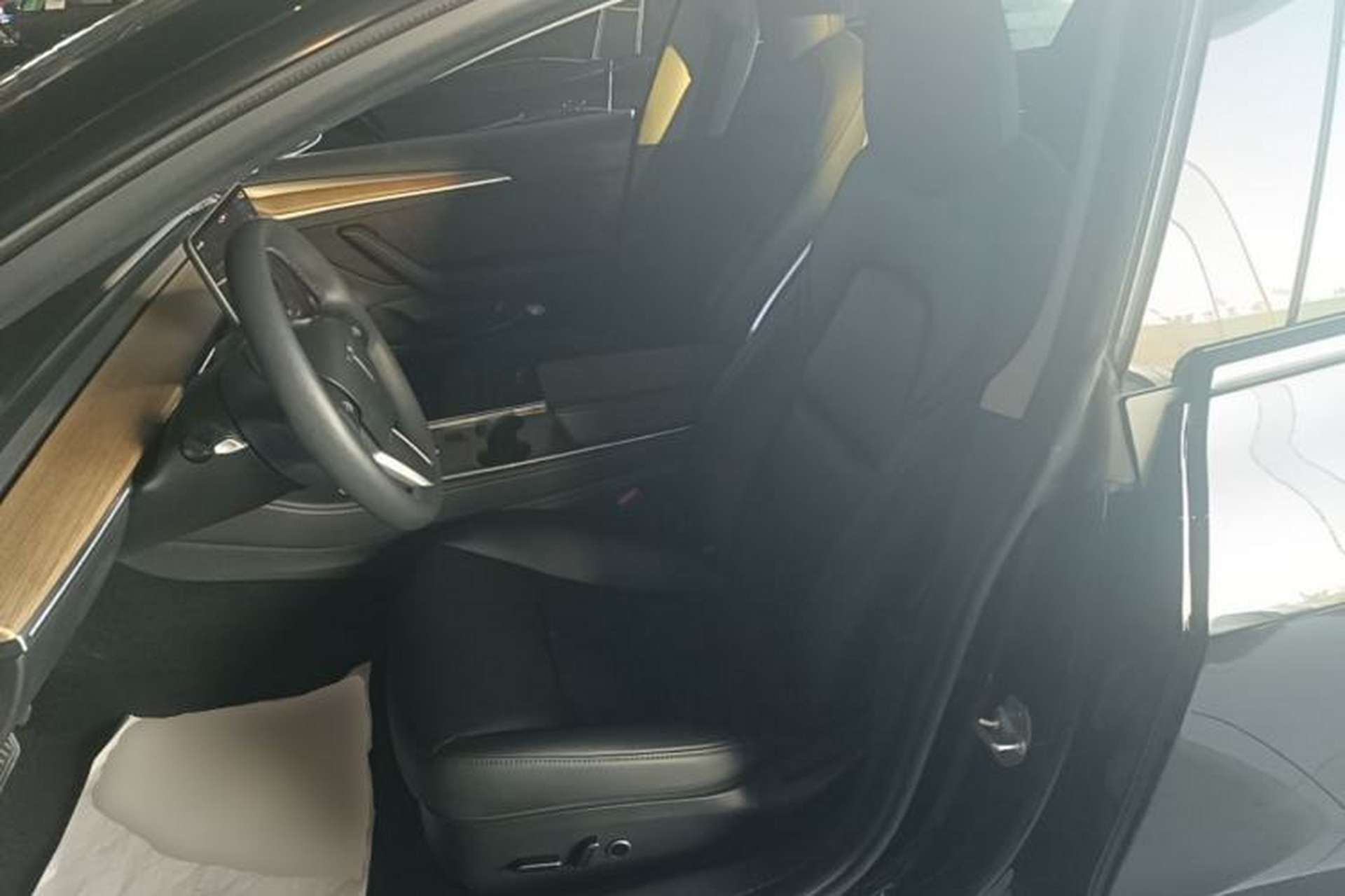 Used Tesla Model 3 2022 Rear-Wheel-Drive Version Left Front Seat