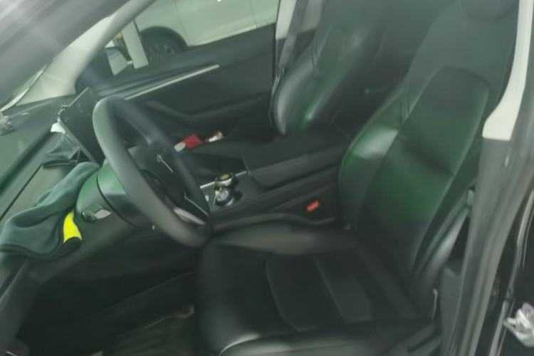 Used Tesla Model 3 2022 Rear-Wheel-Drive Version Left Front Seat