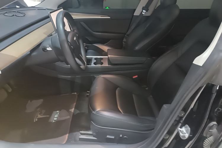 Used Tesla Model 3 2022 Rear-Wheel-Drive Version Left Front Seat
