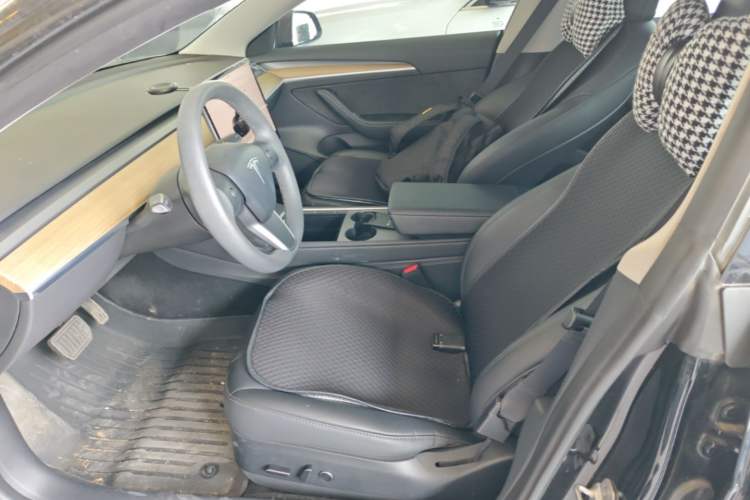 Used Tesla Model 3 2022 Rear-Wheel-Drive Version Left Front Seat