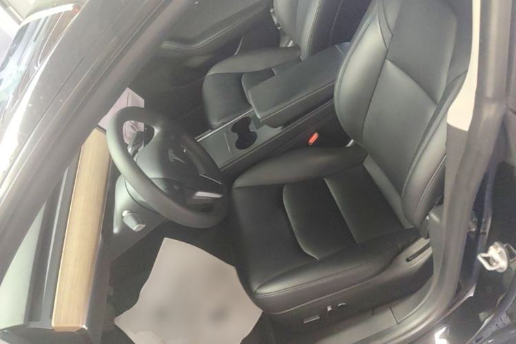 Used Tesla Model 3 2022 Rear-Wheel-Drive Version Left Front Seat