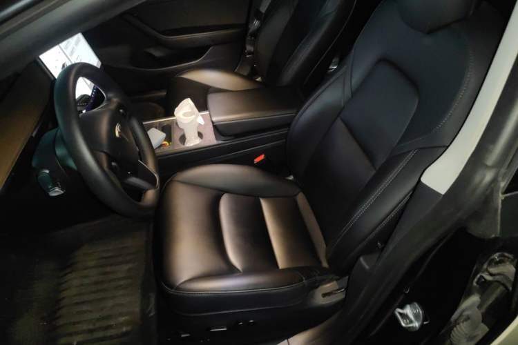 Used Tesla Model 3 2022 Rear-Wheel-Drive Version Left Front Seat