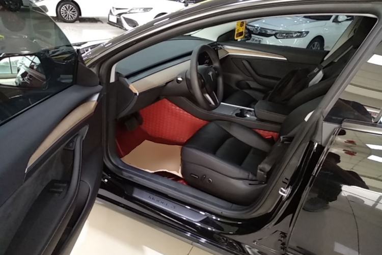Used Tesla Model 3 2022 Rear-Wheel-Drive Version Left Front Seat
