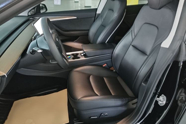 Used Tesla Model 3 2022 Rear-Wheel-Drive Version Left Front Seat