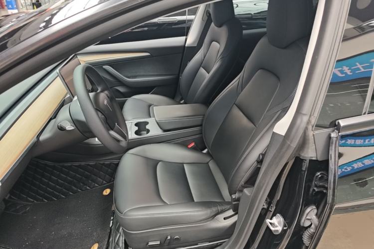 Used Tesla Model 3 2022 Rear-Wheel-Drive Version Left Front Seat