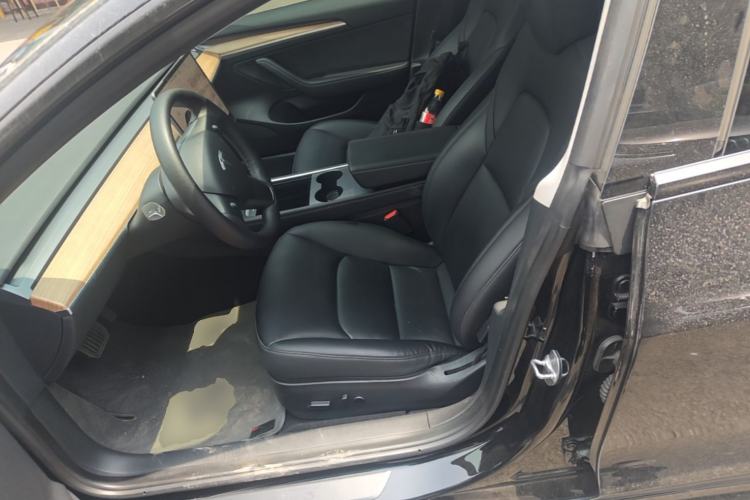 Used Tesla Model 3 2022 Rear-Wheel-Drive Version Left Front Seat