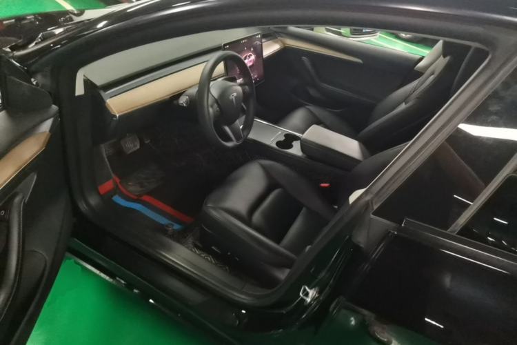 Used Tesla Model 3 2022 Rear-Wheel-Drive Version Left Front Seat