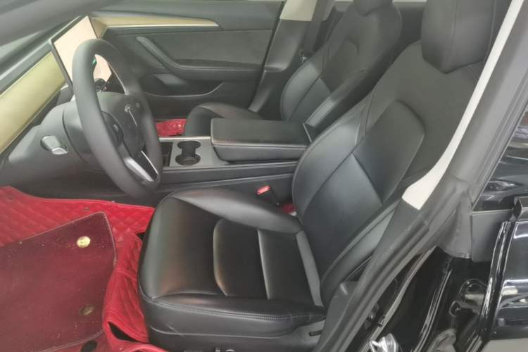 Used Tesla Model 3 2022 Rear-Wheel-Drive Version Left Front Seat