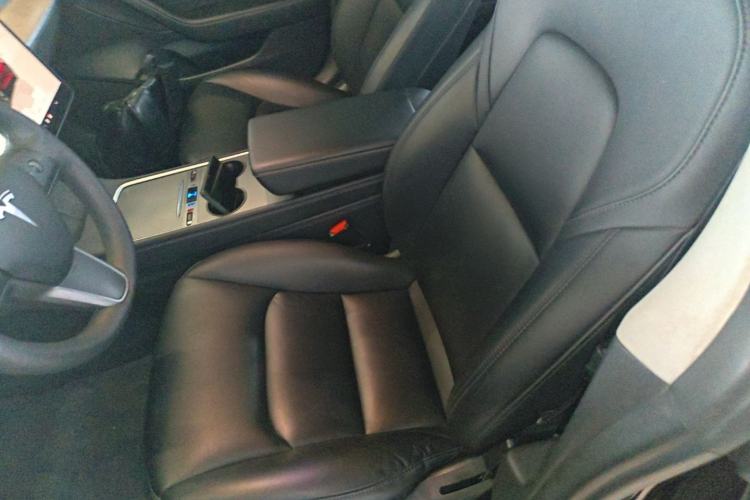 Used Tesla Model 3 2022 Rear-Wheel-Drive Version Left Front Seat