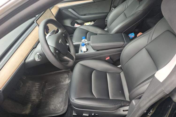 Used Tesla Model 3 2022 Rear-Wheel-Drive Version Left Front Seat
