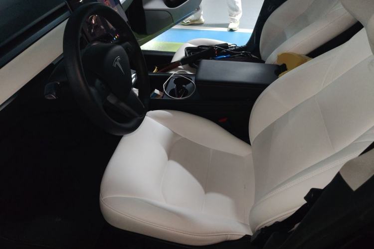 Used Tesla Model 3 2022 Rear-Wheel-Drive Version Left Front Seat