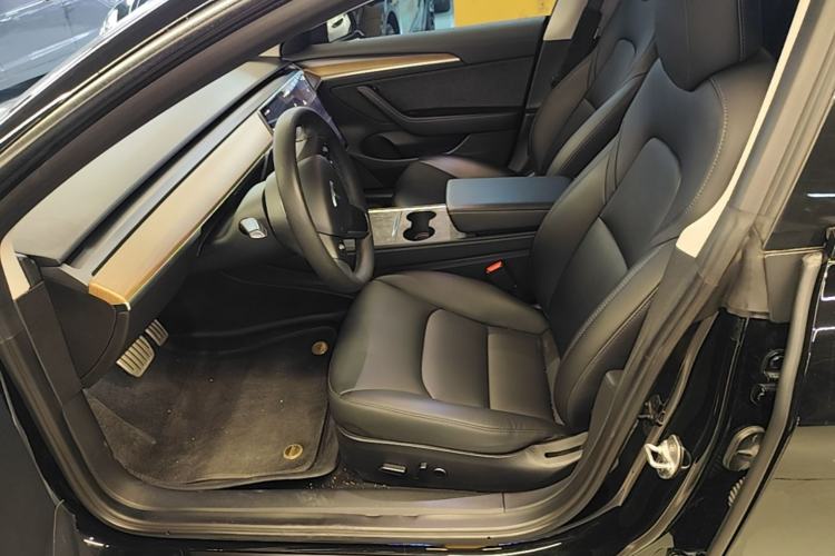 Used Tesla Model 3 2022 Performance High-Performance All-Wheel-Drive Version Left Front Seat