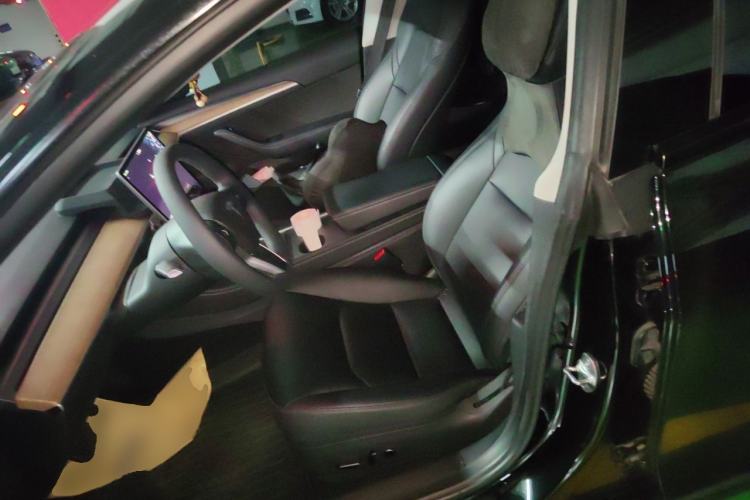 Used Tesla Model 3 2022 Rear-Wheel-Drive Version Left Front Seat
