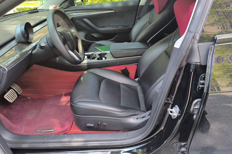Used Tesla Model 3 2022 Performance High-Performance All-Wheel-Drive Version Left Front Seat