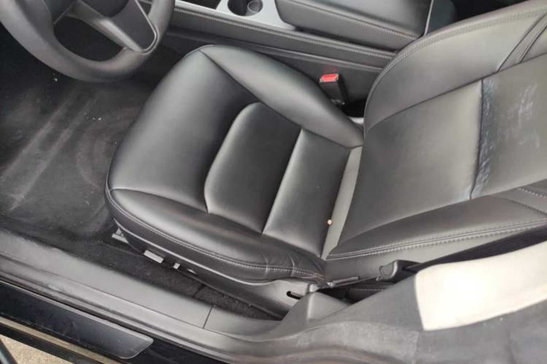 Used Tesla Model 3 2022 Rear-Wheel-Drive Version Left Front Seat