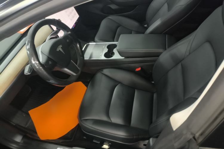 Used Tesla Model 3 2022 Rear-Wheel-Drive Version Left Front Seat
