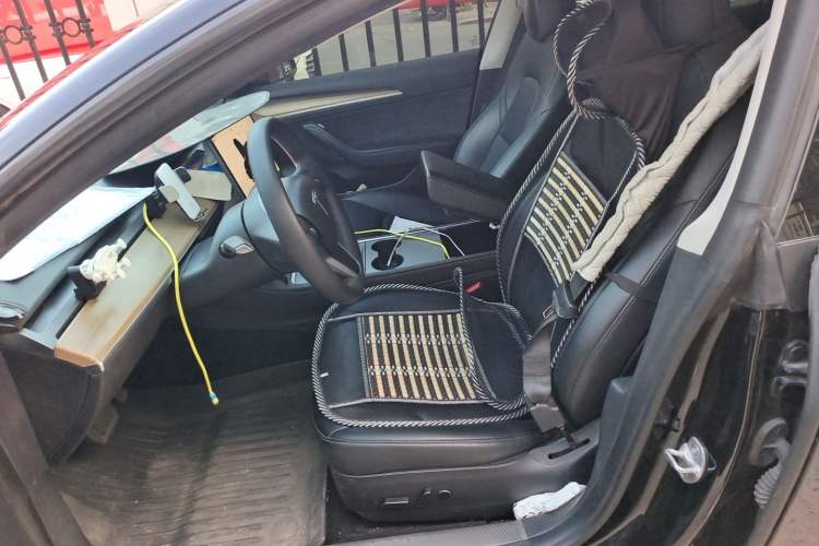Used Tesla Model 3 2022 Rear-Wheel-Drive Version Left Front Seat