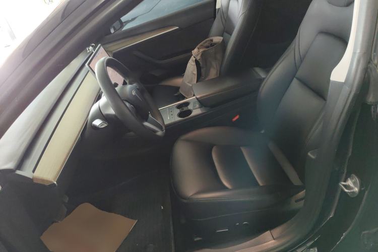 Used Tesla Model 3 2022 Rear-Wheel-Drive Version Left Front Seat